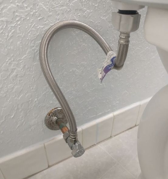 Toilet Repair in Hollywood, FL (1)